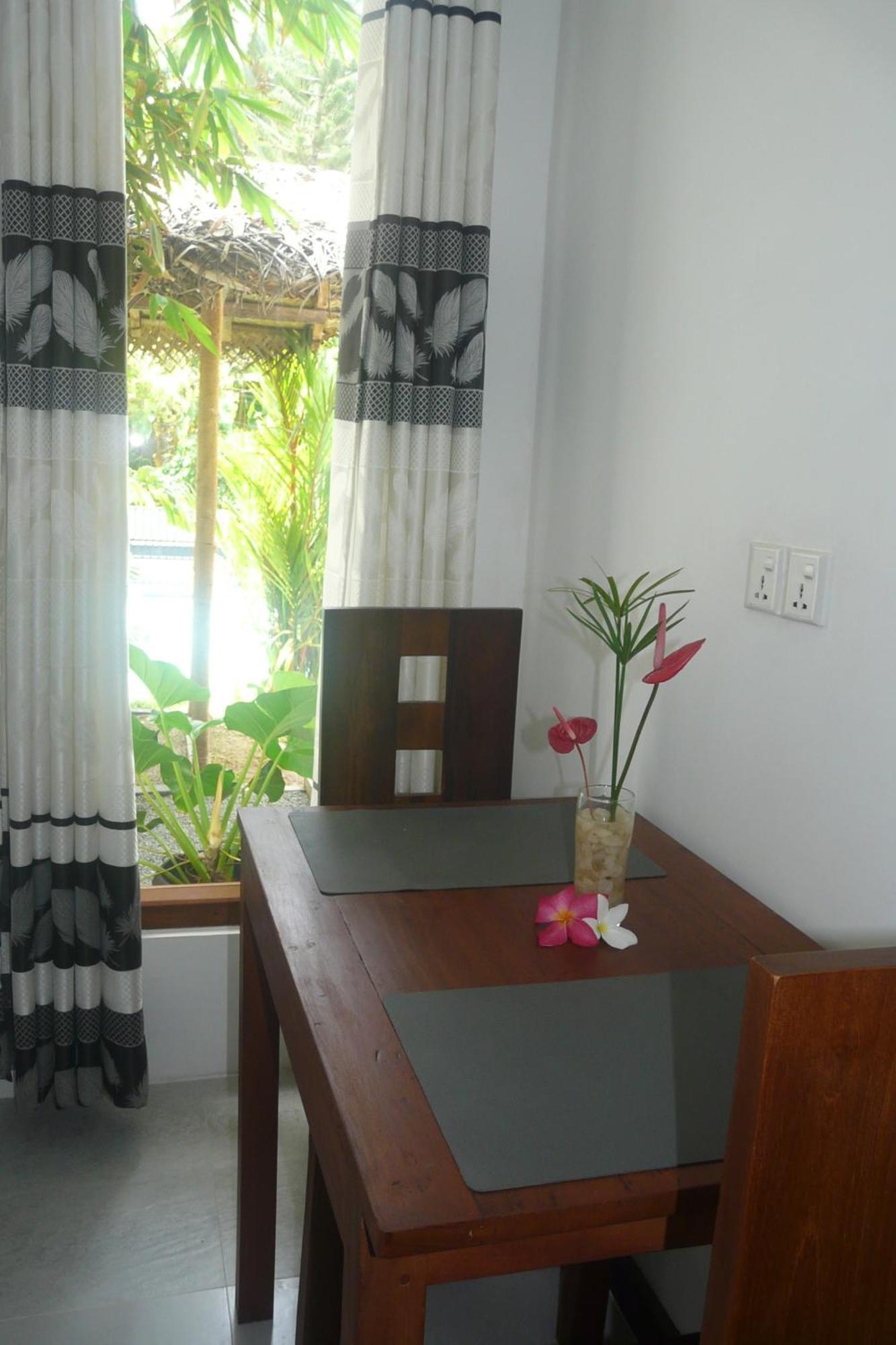 Hidden Villa Hikkaduwa Room photo