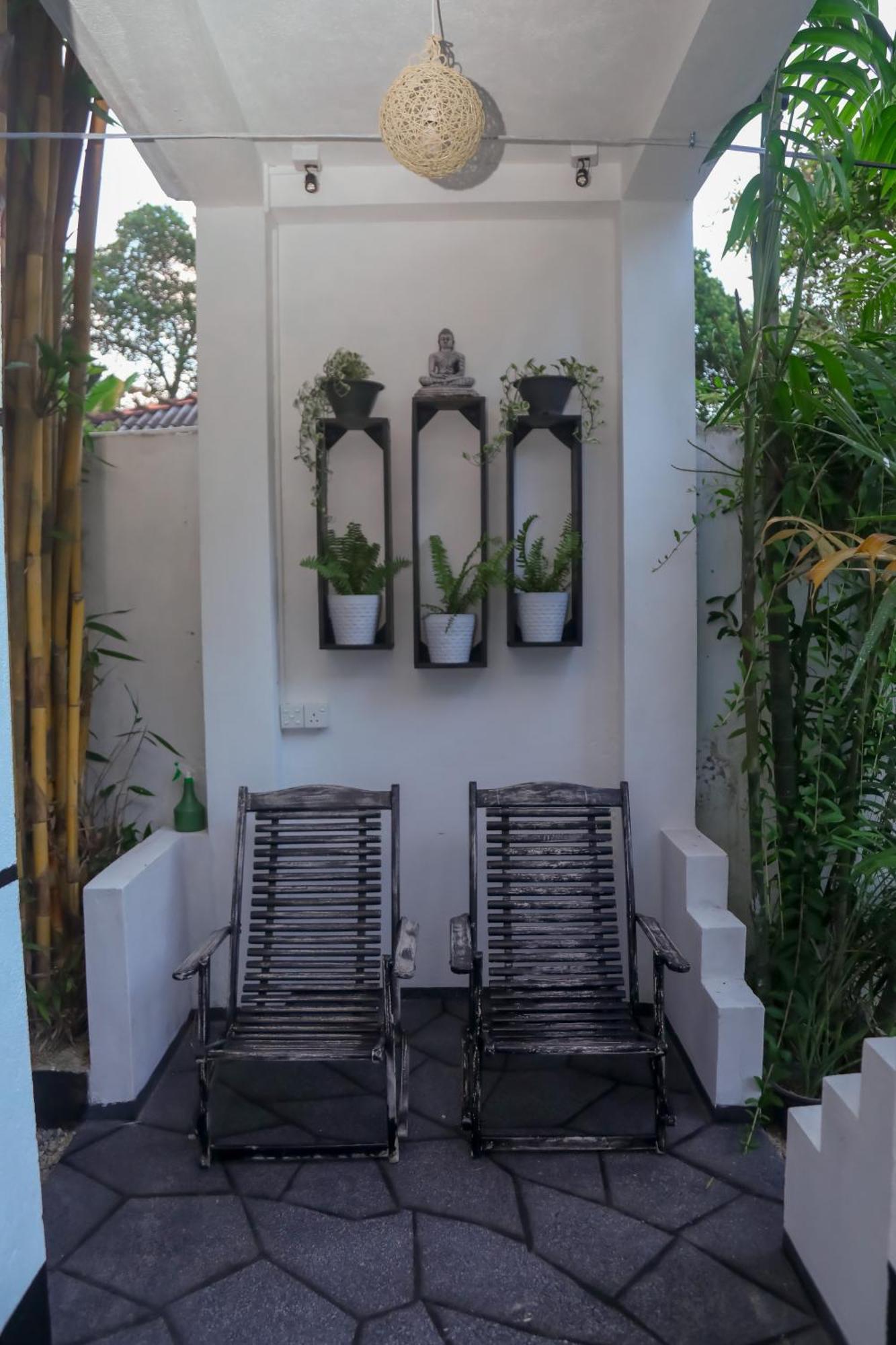 Hidden Villa Hikkaduwa Exterior photo